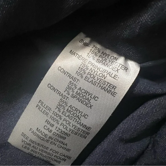 Travis Mathew Scavenger Hooded Golf Vest Jacket Navy Blue Grey Men’s Size Large - Picture 11 of 16